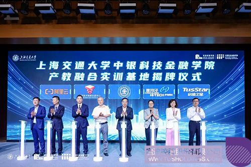 1686109435475162.jpg 640 (1)c.jpg