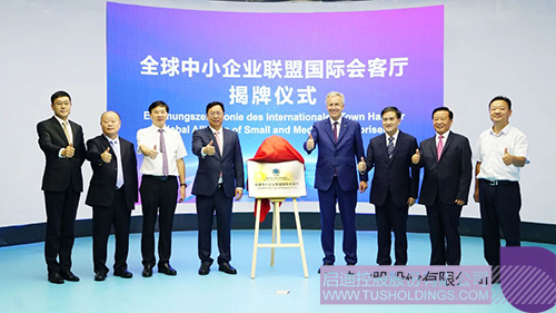 1695275987757860.jpg 4c.jpg