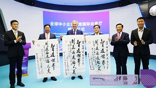 1695275999309635.jpg 5c.jpg