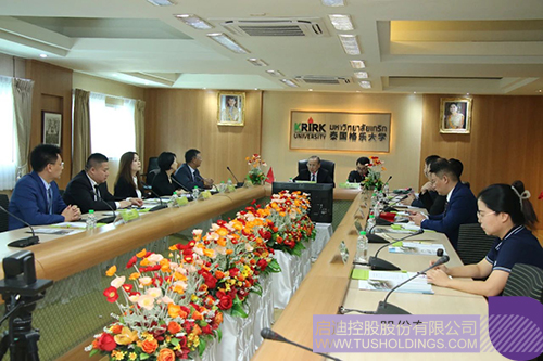 1703051810351630.jpg 5c.jpg